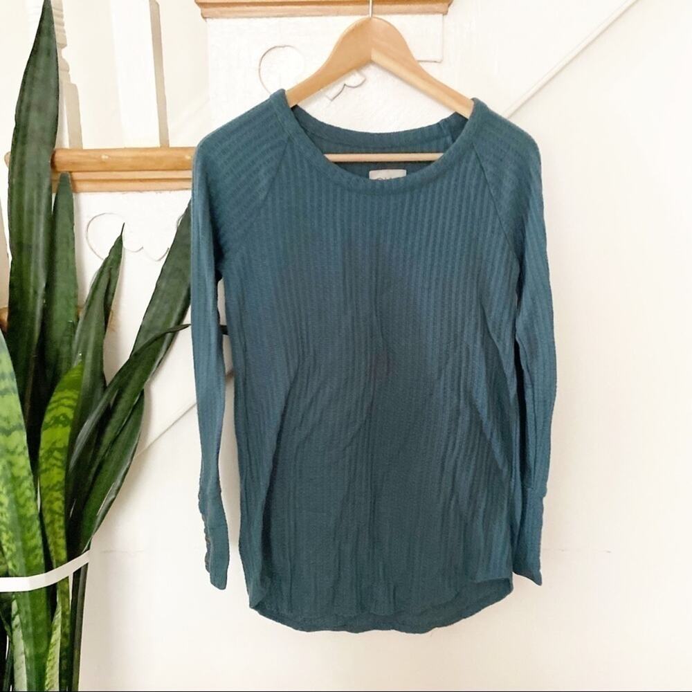 Chaser green teak waffle knit blouse long sleeves 
size S